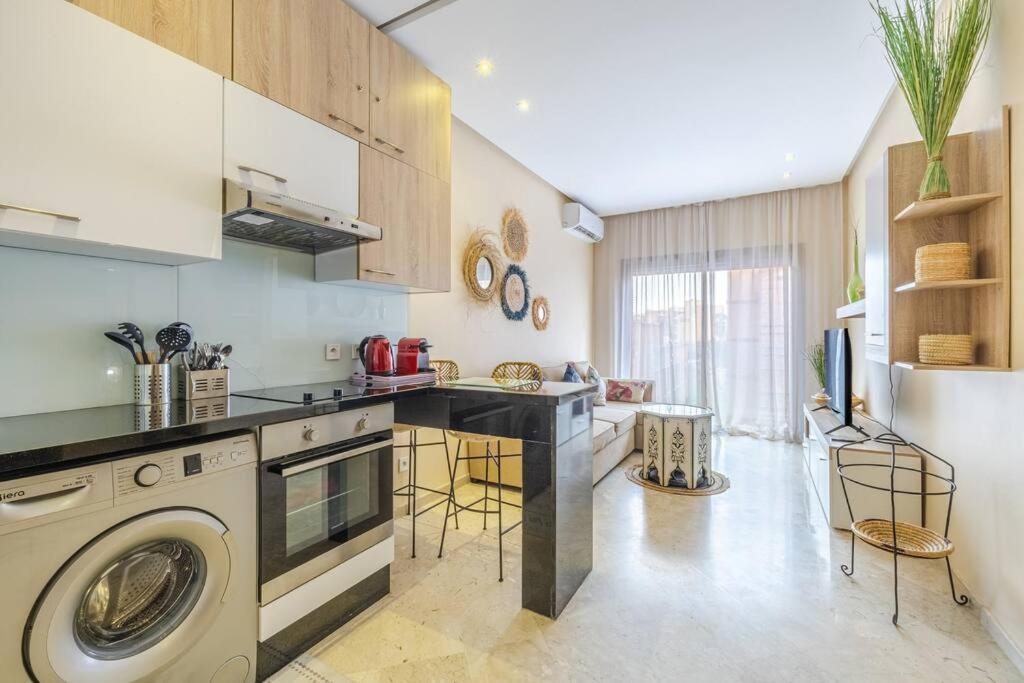 Appartement Cozy And Brand New Luxury Flat And Hypercenter Marrakech à Marrakesh Extérieur photo